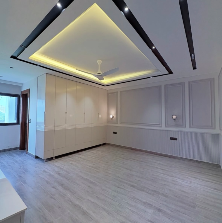 Room, new industrial township 3 3 Bedroom 2250 Sq.Ft. Builder Floor In New Industrial Township 3 Faridabad 9285438