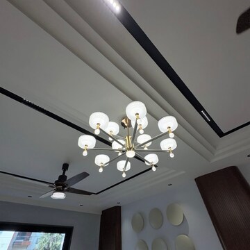 Furnished Amenities in 3 BHK Builder Floor at New Industrial Township 3 – for Rent