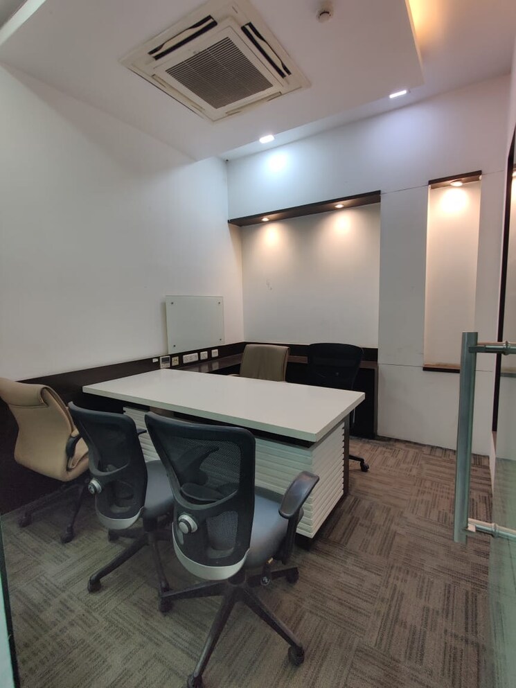 Team Area, sector 63 Commercial Office Space 3000 Sq.Ft. In Sector 63 Noida 9285423
