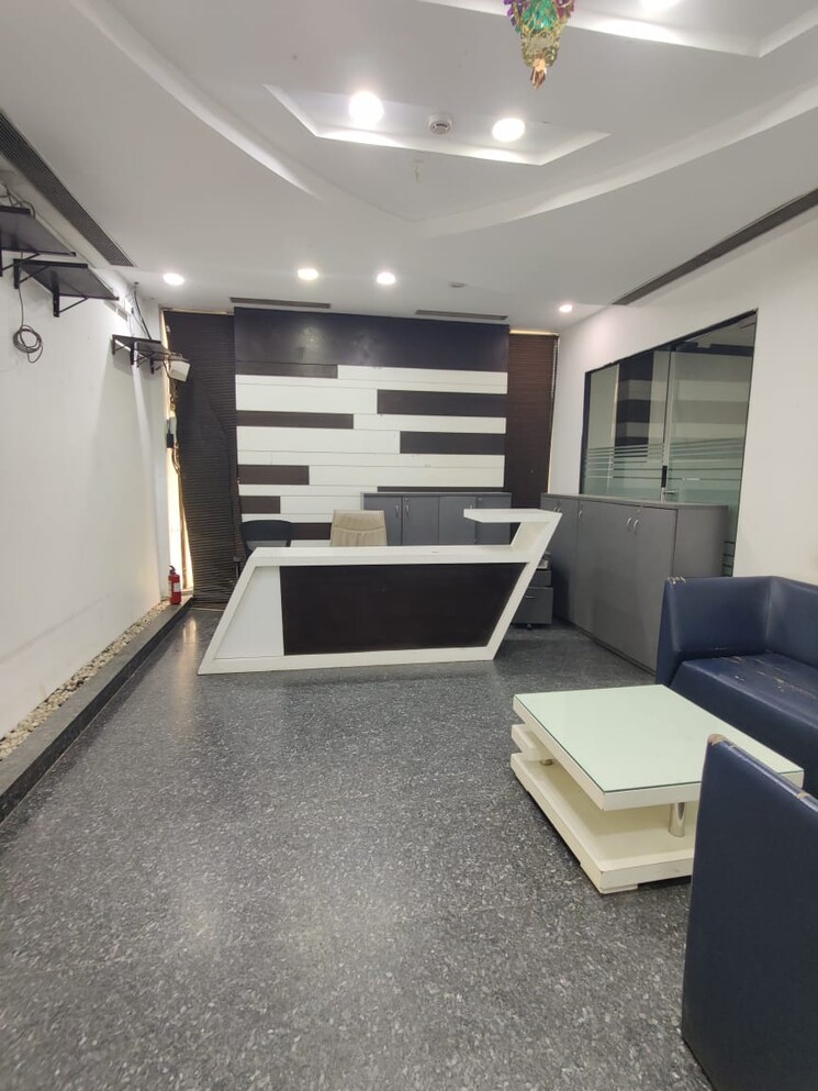 Team Area, sector 63 Commercial Office Space 3000 Sq.Ft. In Sector 63 Noida 9285423
