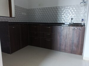 Room in 2 BHK Apartment at Godrej Boulevard, Manjari – for Rent