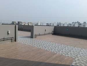 Parking in 3 BHK Apartment at M3M Soulitude, Sector 89 – for Rent