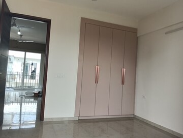 Room in 3 BHK Apartment at M3M Soulitude, Sector 89 – for Rent