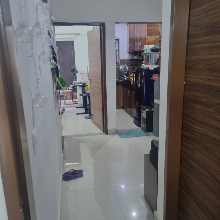 Balcony, ss-plaza-gurgaon 1 Bedroom 900 Sq.Ft. Builder Floor In Mayfield Garden Gurgaon 9285560