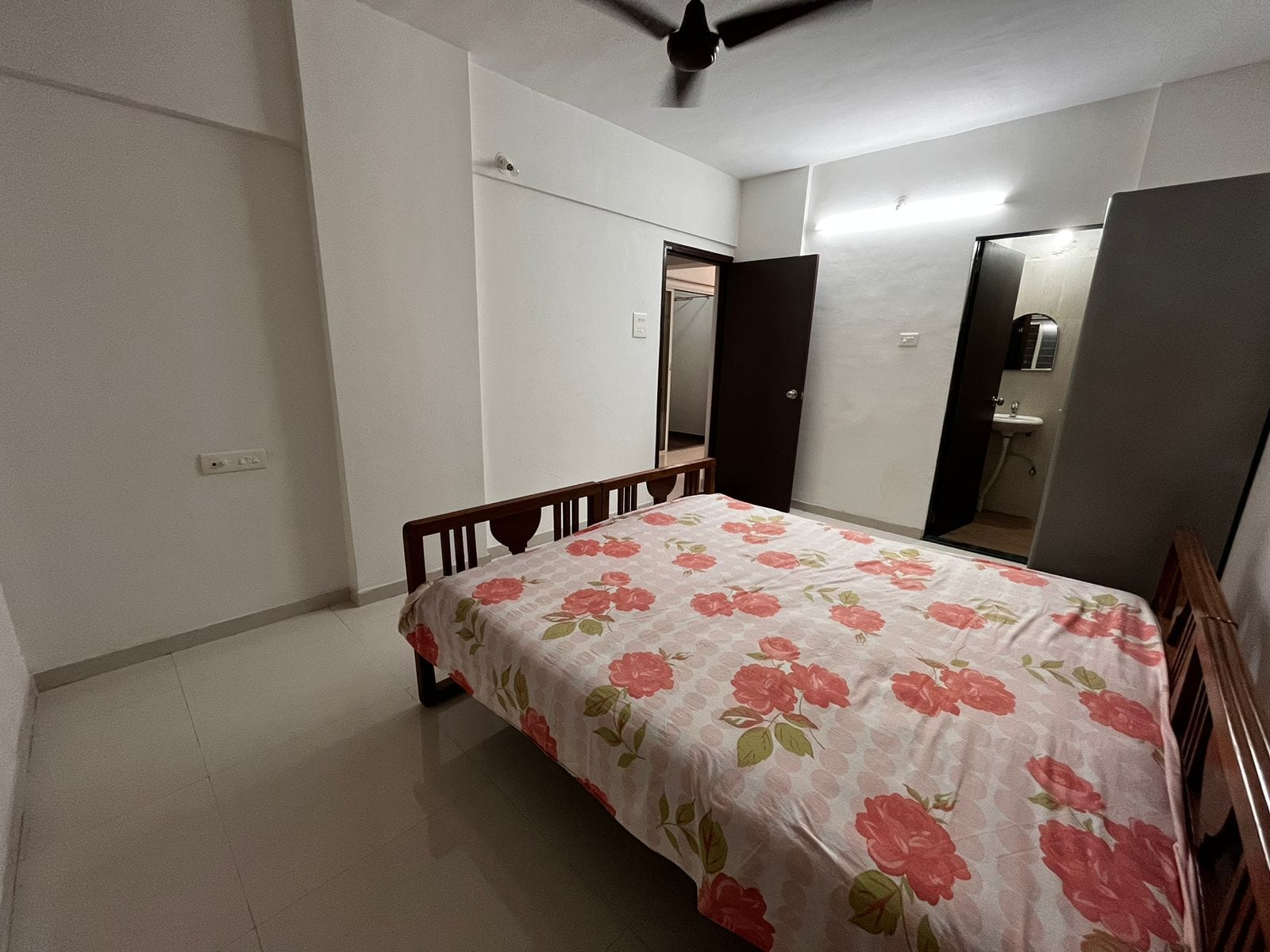 2 BHK Apartment For Rent in Venus Heights Phase 1
