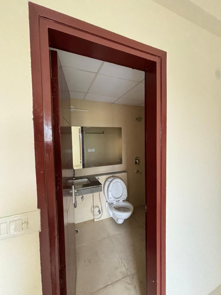 Room, eldeco-acclaim 2 Bedroom 730 Sq.Ft. Apartment In Sohna Sector 2 Gurgaon 9285664