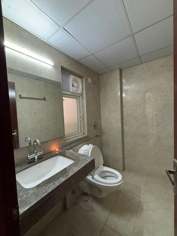 Kitchen, eldeco-acclaim 2 Bedroom 730 Sq.Ft. Apartment In Sohna Sector 2 Gurgaon 9285664