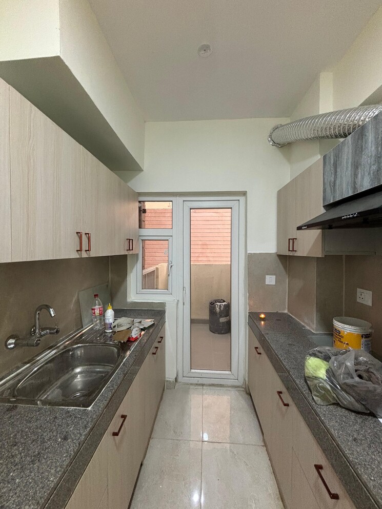 Kitchen, eldeco-acclaim 2 Bedroom 730 Sq.Ft. Apartment In Sohna Sector 2 Gurgaon 9285664