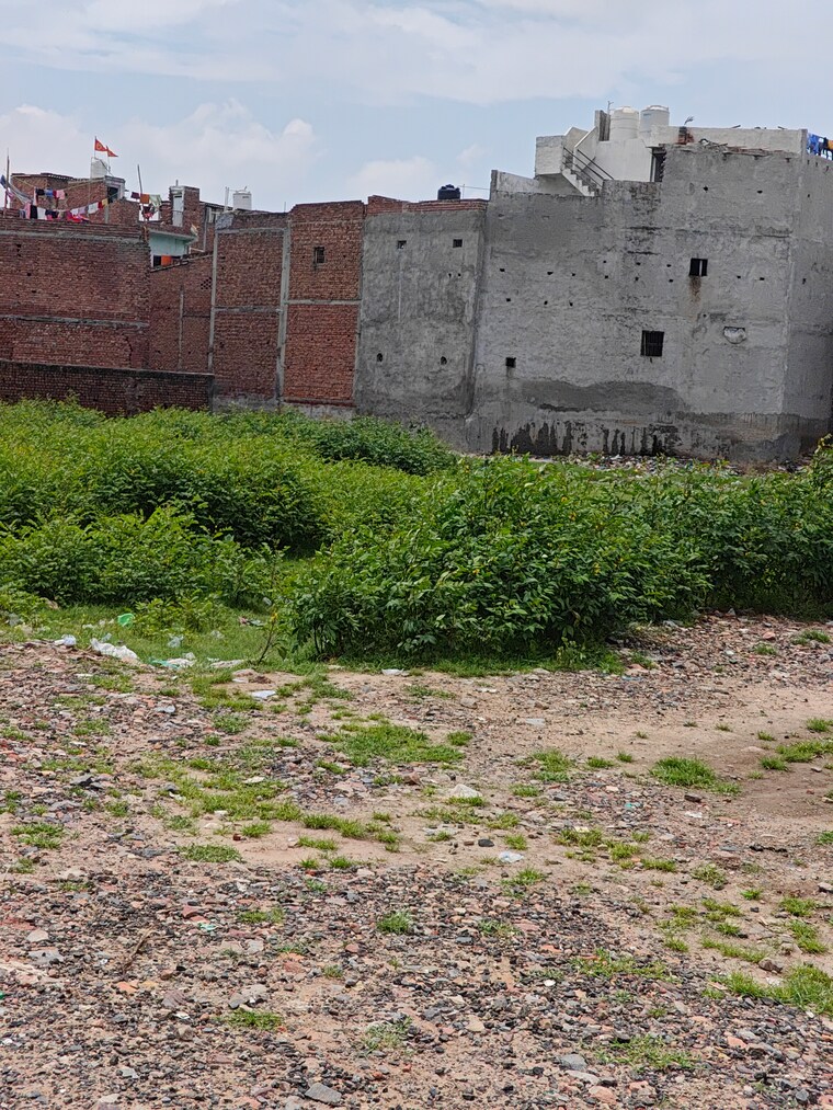 undefined, sector 25  200 Sq.Yd. Plot In Sector 25 Faridabad 9285668