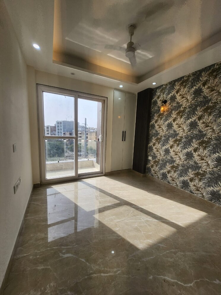 Bedroom, saket 3 Bedroom 1800 Sq.Ft. Builder Floor In Saket Delhi 9285730