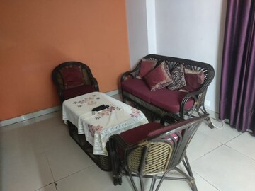 Living Room in 3 BHK Builder Floor at Krishna Nagar – for Sale
