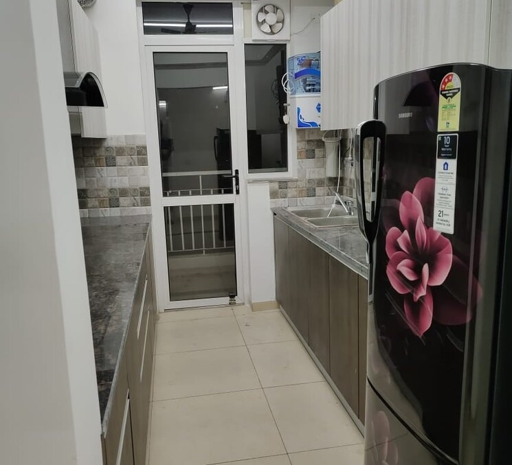 Kitchen, sushma-valencia 3 Bedroom 2250 Sq.Ft. Apartment In International Airport Road Zirakpur 9285733