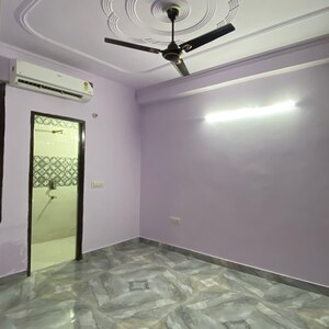 Room in 2 BHK Builder Floor at Chattarpur – for Rent