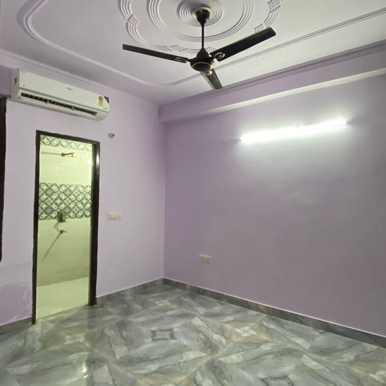 Room, chattarpur 2 Bedroom 1000 Sq.Ft. Builder Floor In Chattarpur Delhi 9285813