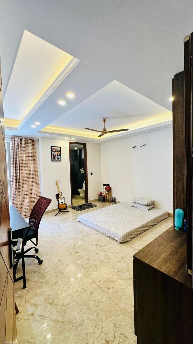 Bedroom, saket 3 Bedroom 1800 Sq.Ft. Builder Floor In Saket Delhi 9285790