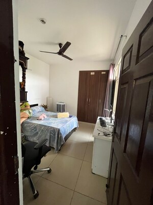 Bedroom in 2 BHK Apartment at Futec Gateway, Sector 75 – for Rent
