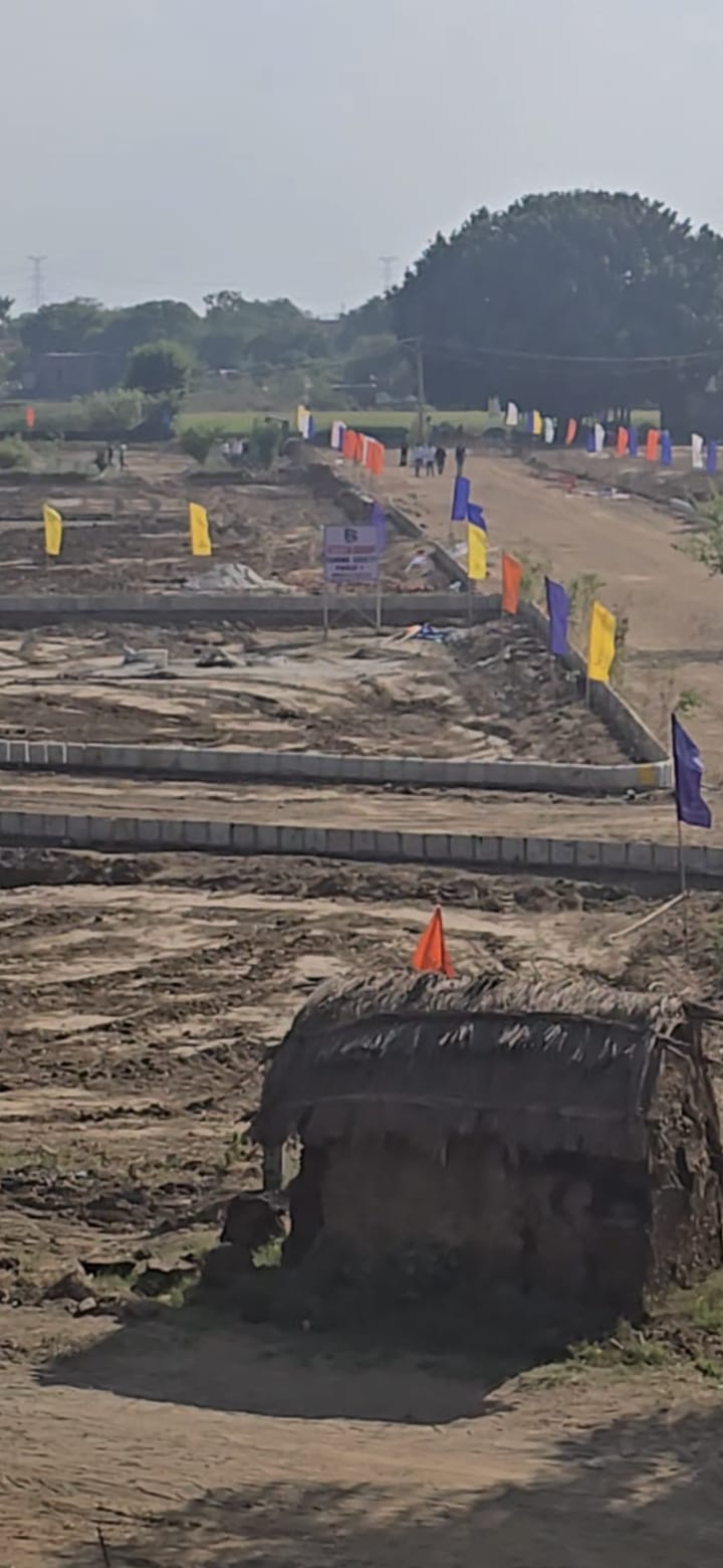 Plot For Sale in Ghas Ki Mandi