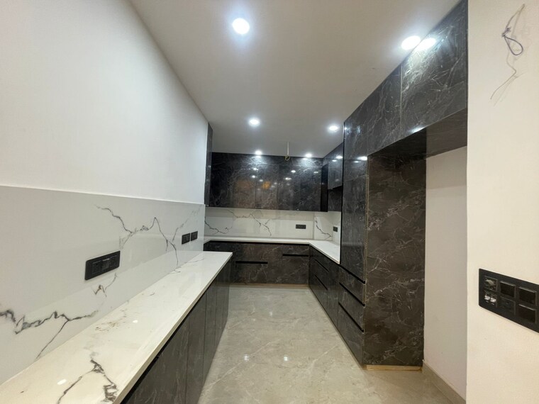 Kitchen, saket 3 Bedroom 1800 Sq.Ft. Builder Floor In Saket Delhi 9285831