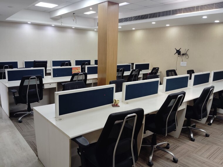 Team Area, sector 44 Commercial Office Space 5000 Sq.Ft. In Sector 44 Gurgaon 9285836