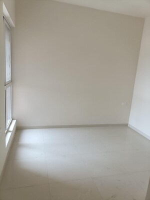 Room in 2 BHK Apartment at Godrej Green Cove, Mahalunge – for Rent