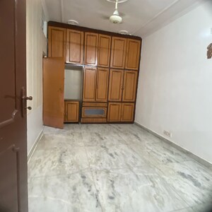 2 BHK Builder Floor For Rent in Chattarpur