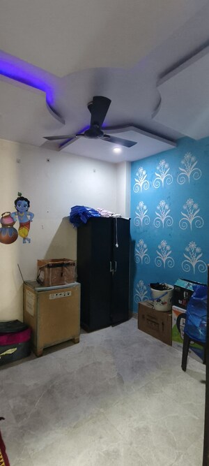 Furnished Amenities in 2 BHK Builder Floor at Dwarka Mor – for Sale