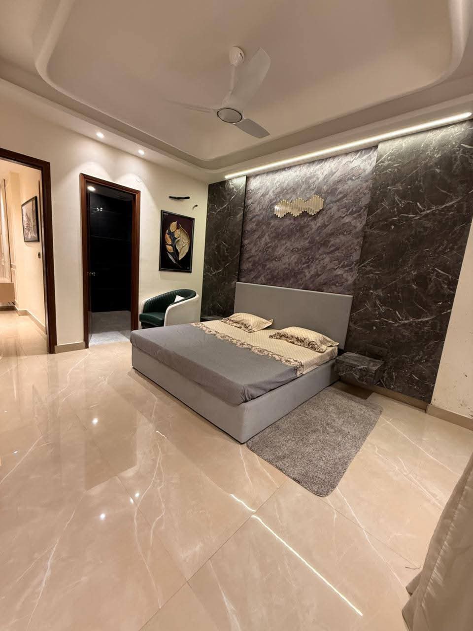 4 BHK + Pooja Room 2400 Sq.Ft. Apartment in BPTP Eden Estate