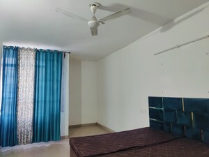 2 BHK Apartment For Rent in Maya Garden City, Lohgarh