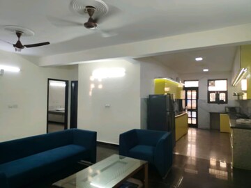 Living Room in 4 BHK Builder Floor at Ameya Sapphire 57, Sector 57 – for Rent
