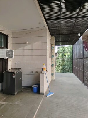 Balcony in 4 BHK Builder Floor at Ameya Sapphire 57, Sector 57 – for Rent