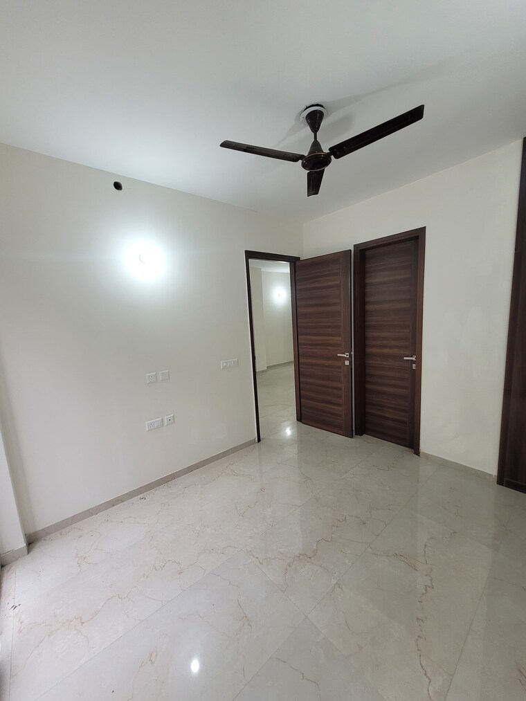 Room, smart-world-gems 3 Bedroom 1423 Sq.Ft. Apartment In Sector 89 Gurgaon 9285903