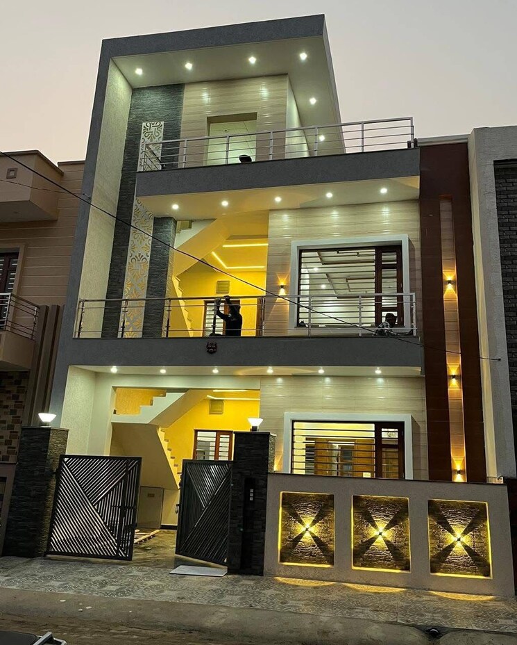 Exterior View, sunny enclave 3 Bedroom 100 Sq.Yd. Independent House In Sunny Enclave Mohali 9285948