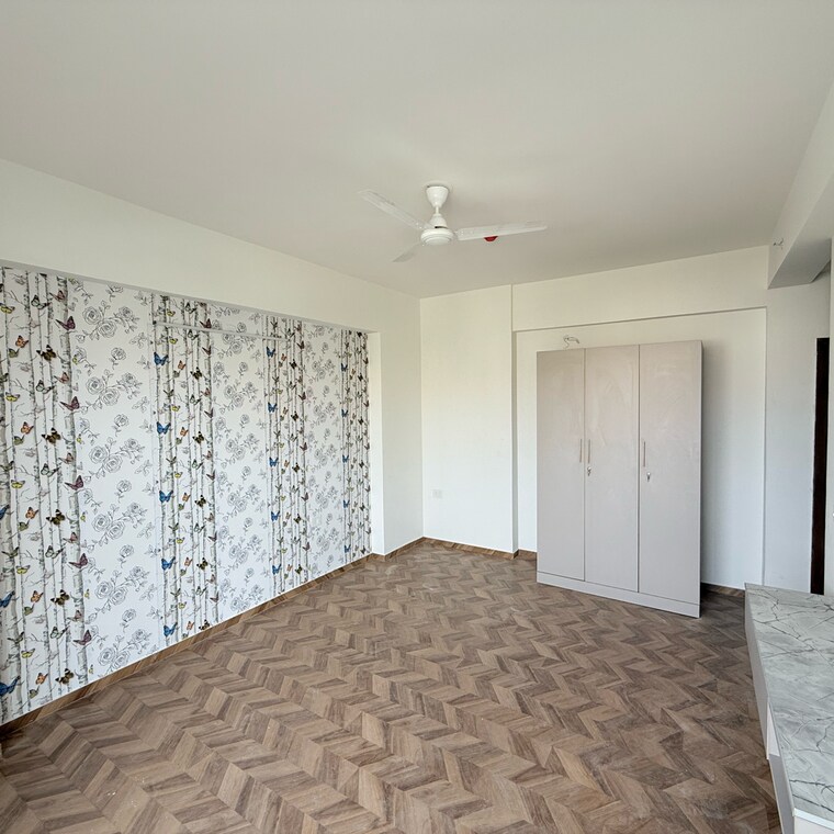 Bedroom, tulip-yellow 3 Bedroom 1034 Sq.Ft. Apartment In Sector 69 Gurgaon 9285973