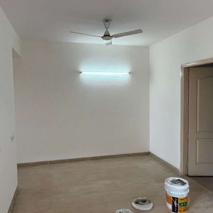 Room, bestech-park-view-spa-next 3 Bedroom 1935 Sq.Ft. Apartment In Sector 67 Gurgaon 9285989