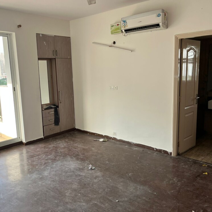 Room, bestech-park-view-spa-next 3 Bedroom 1935 Sq.Ft. Apartment In Sector 67 Gurgaon 9285989