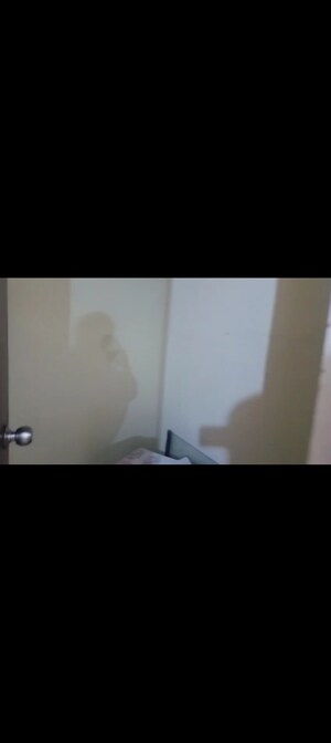 Room in 3 BHK Apartment at VVIP Addresses, Raj Nagar Extension – for Rent