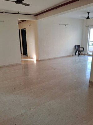 Room in 3 BHK Builder Floor at Ansal Crown Heights, Sector 80 – for Rent