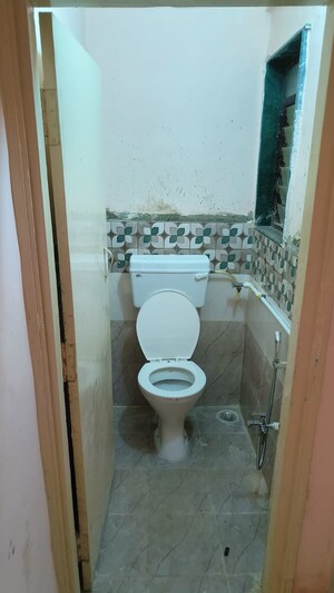 Bathroom in 1 BHK Apartment at Ulhasnagar – for Sale