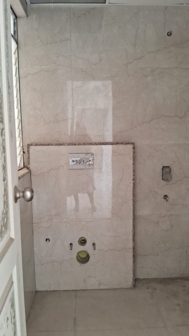 Bathroom, gm-global-techies-town 2 Bedroom 1000 Sq.Ft. Apartment In Electronic City Phase I Bangalore 9286192