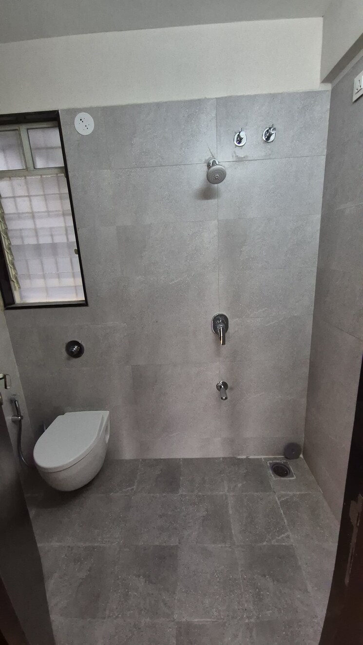 Bathroom, mittal-sun-crest 2 Bedroom 1000 Sq.Ft. Apartment In Dhayari Pune 9286261