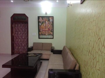 Living Room in 2 BHK Builder Floor at Sector 15 – for Rent