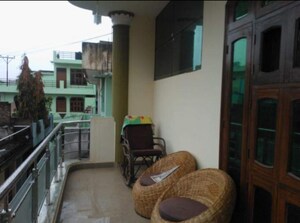 Living Room in 2 BHK Builder Floor at Sector 15 – for Rent