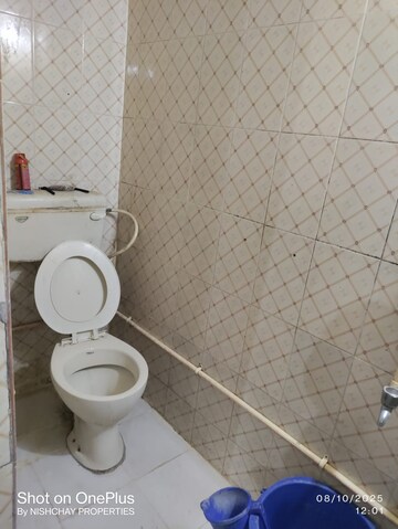Bathroom in 1 RK Penthouse at Kammanahalli – for Rent