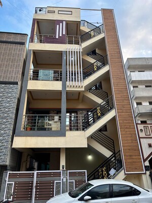 6+ BHK Builder Floor For Sale in Ramamurthy Nagar