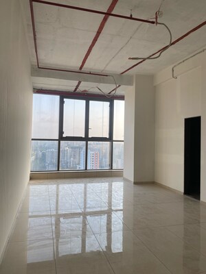 Room in  Office Space at Chandak Unicorn, Andheri West – for Sale