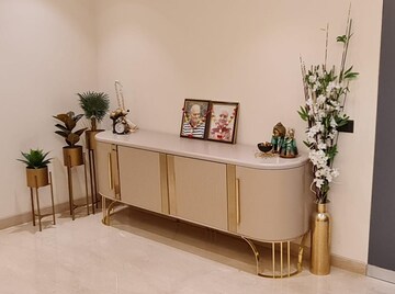 Furnished Amenities in 4 BHK Builder Floor at Sushant Lok ii – for Rent