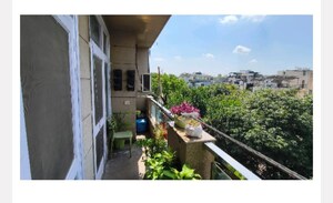 3 BHK Builder Floor – Garden View at Chittaranjan Park - for Sale