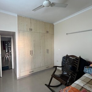 Room in 3 BHK Apartment at Ansal API Esencia, Sector 67 – for Rent