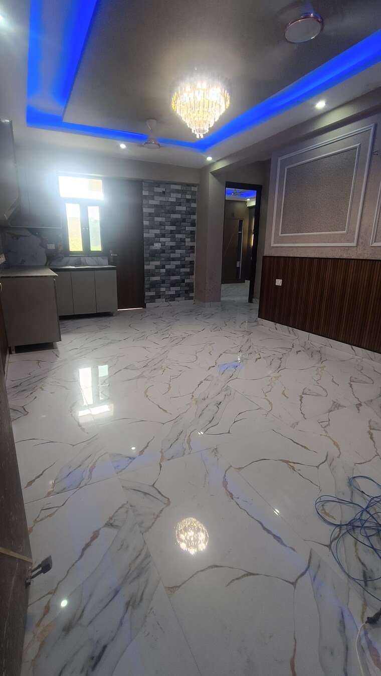 Bedroom, sector 73 2 Bedroom 1050 Sq.Ft. Builder Floor In Sector 73 Noida 9286399