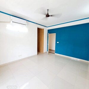 Room in 4 BHK Builder Floor at Sector 57 – for Rent